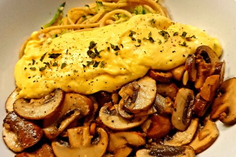 Mushroom and cheese spaghetti
